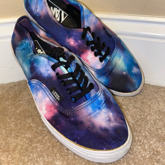 vans authentic galaxy